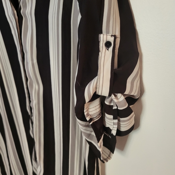 Olive and Oak Anthropology Long Blouse Button Up Shirt Black and Grey St… - Picture 3 of 10